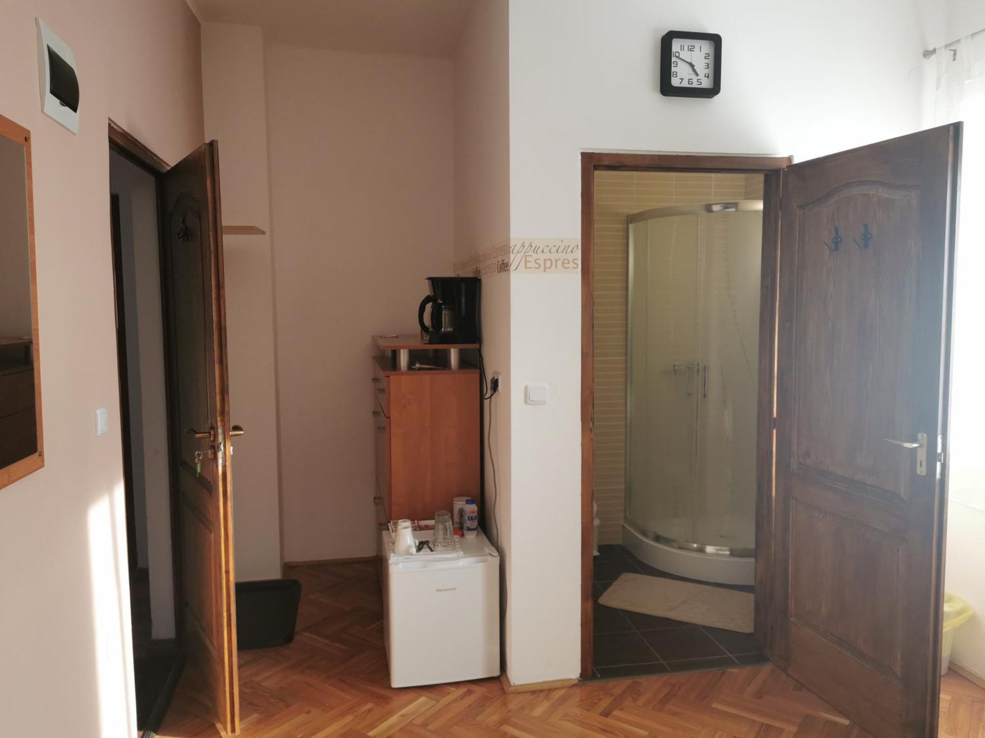 Kokusz Apartmanok Eger Værelse billede